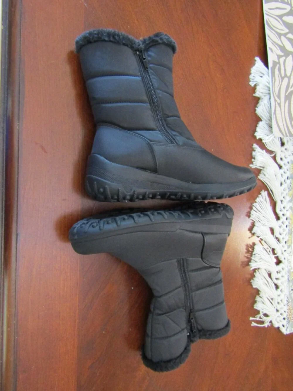 NEW Weatherproof Black Boots Size 6M